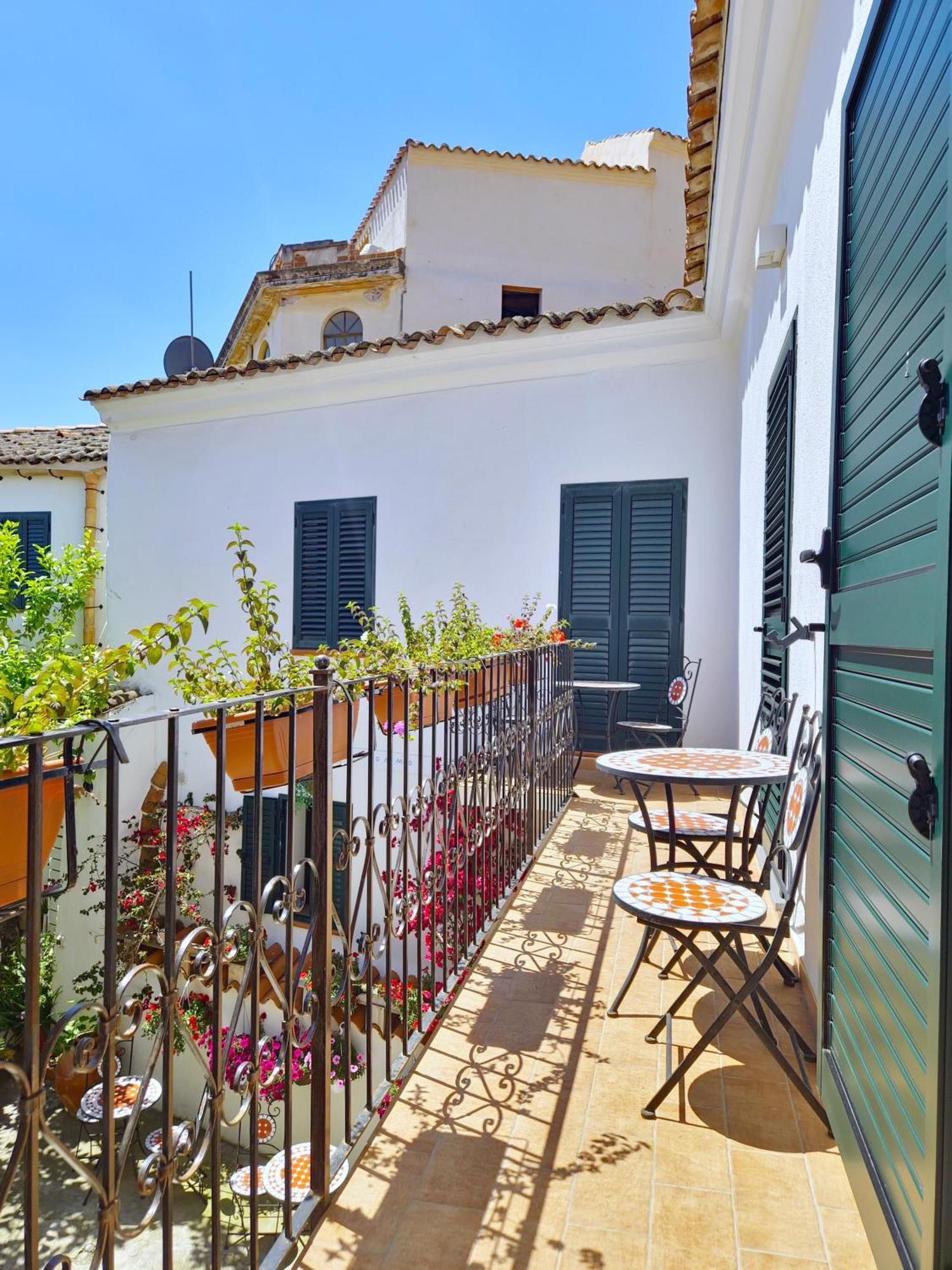 Apartment Dommos - Arcada *
